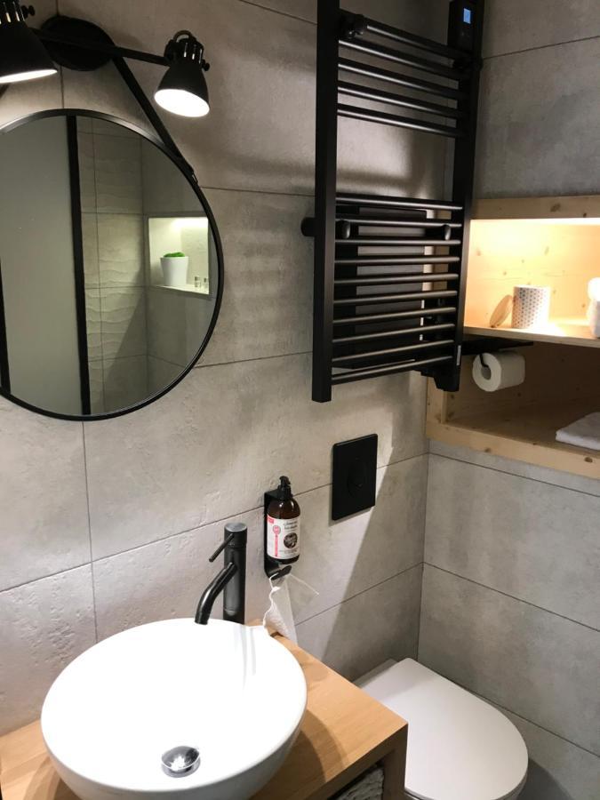 Au Vingtain - Appartement & Spa Atypique Brindas Exteriör bild